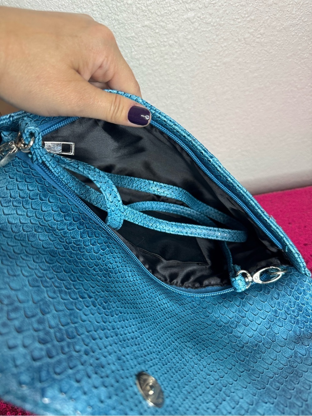 2/for $20 🪩 NEW Clutch & Crossbody Bag in Blue Teal, Faux Snakeskin - 6x12” - Picture 10 of 13